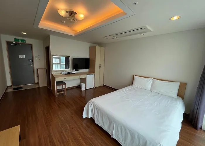Hotel Elysia Boutique 2*