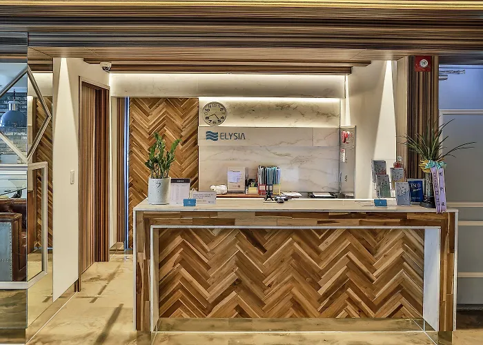 Elysia Boutique Hotel 2*