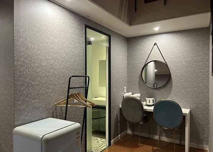 Elysia Boutique Hotel 2*